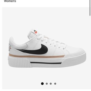 Nike Court Legacy Lift size 10 women’s